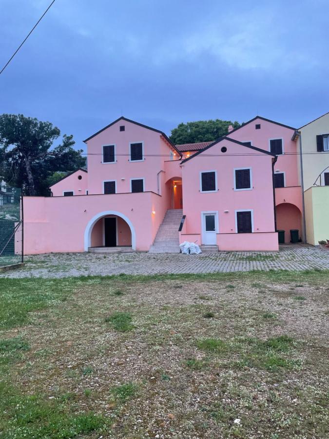 Apartamento Oaza Nerezine Exterior foto